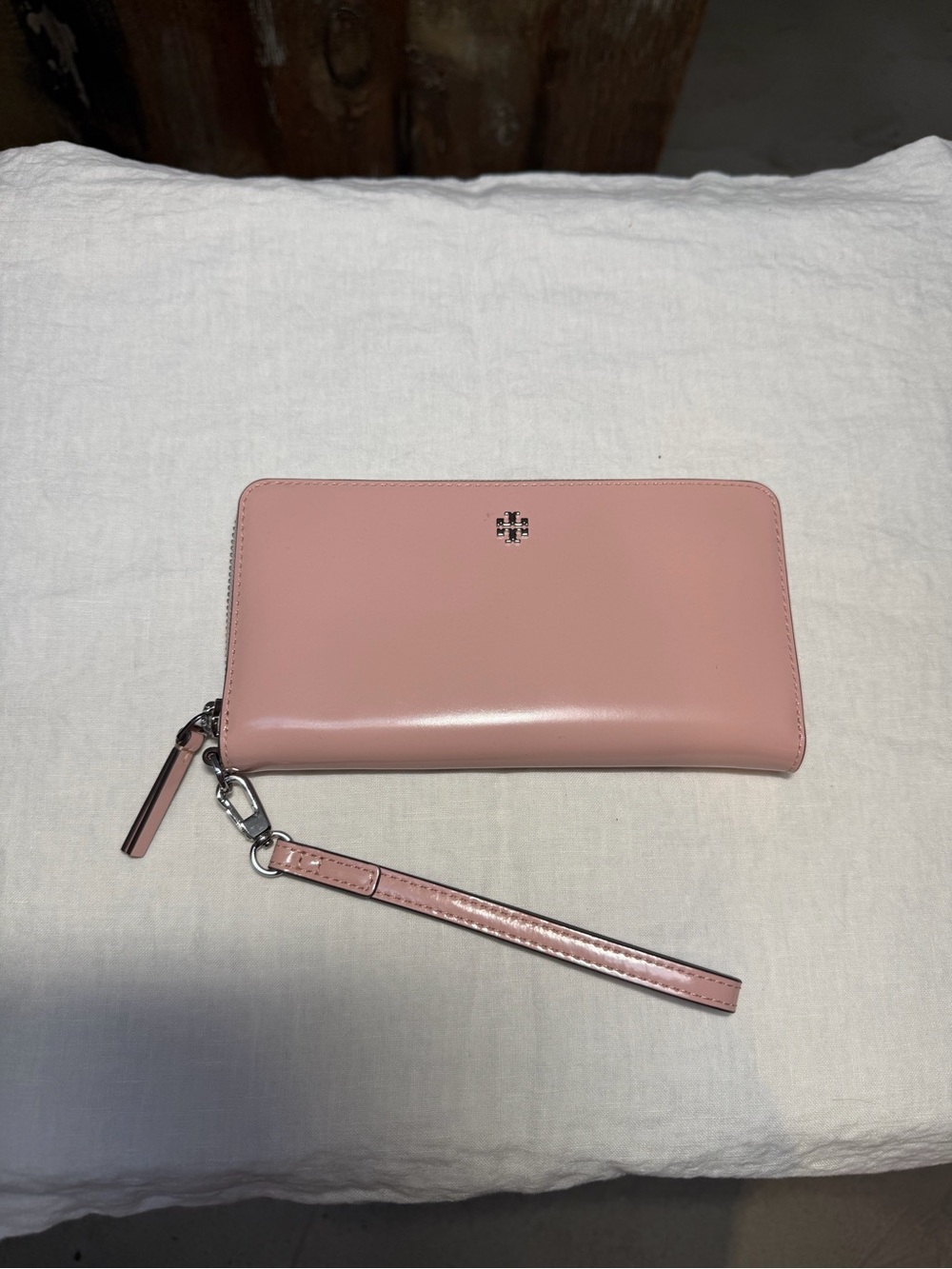 Tory Burch Blush Pink Leather Wristlet Wallet